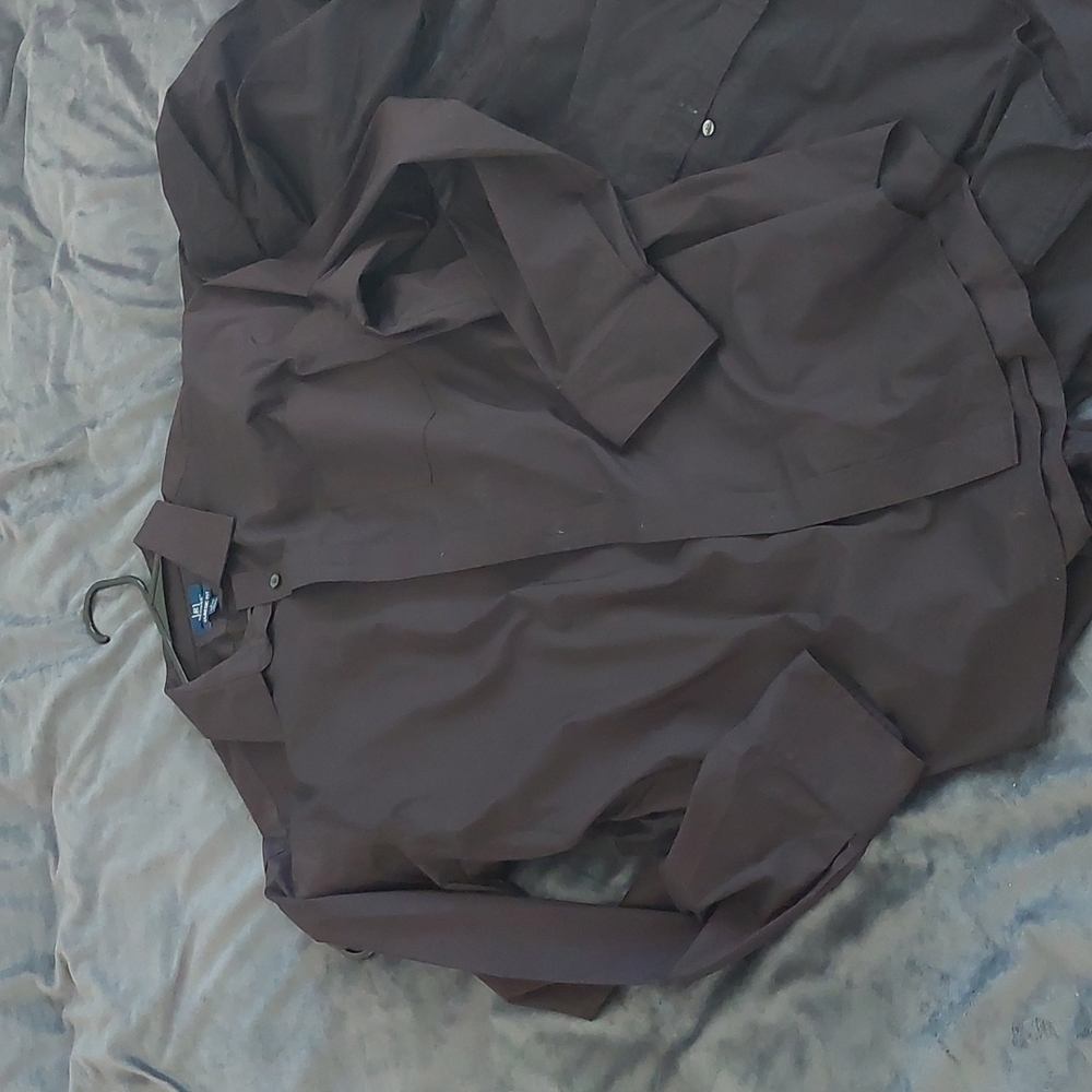 ✨️Black button up shirt